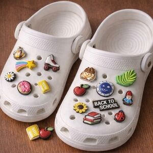 Crocs Jibbitz 15 Charms Lot / NEW /Cute / School / Colorful Bundle